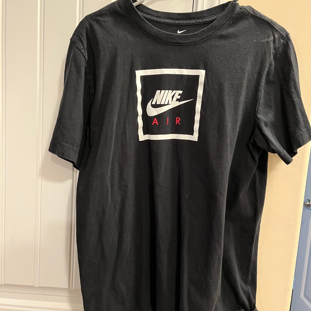 Mens Nike Air Tee